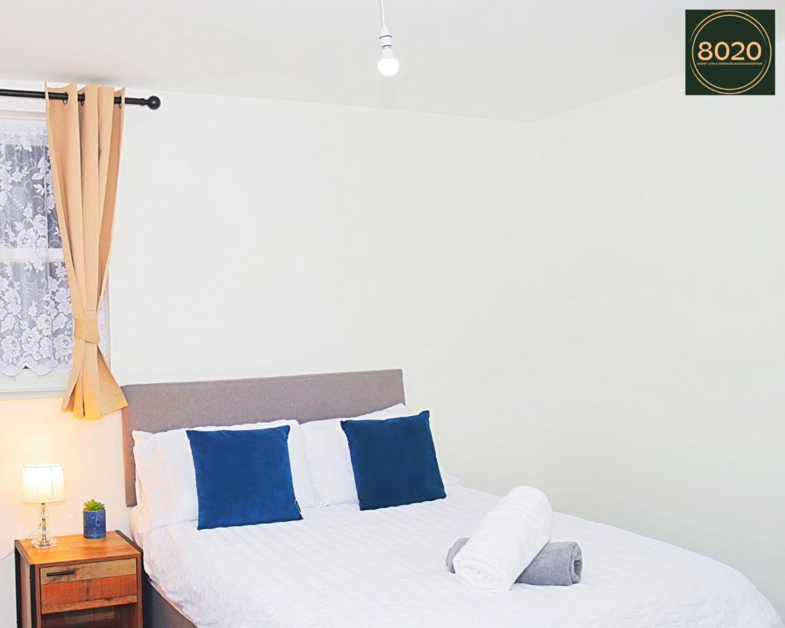 Lancing Apartments - Spacious 2 Bed - Sleeps 6 - Burnham Village Slough Exteriér fotografie